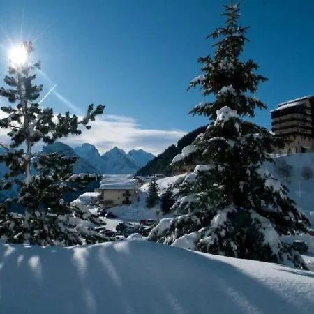 Apartment Cosy 3 Couchages, Balcon Sud, Skis Aux Pieds, Commerces A Proximite - En Oisans - Fr-1-297-74 *