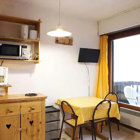 Cosy 3 Couchages, Balcon Sud, Skis Aux Pieds, Commerces A Proximite - En Oisans - Fr-1-297-74